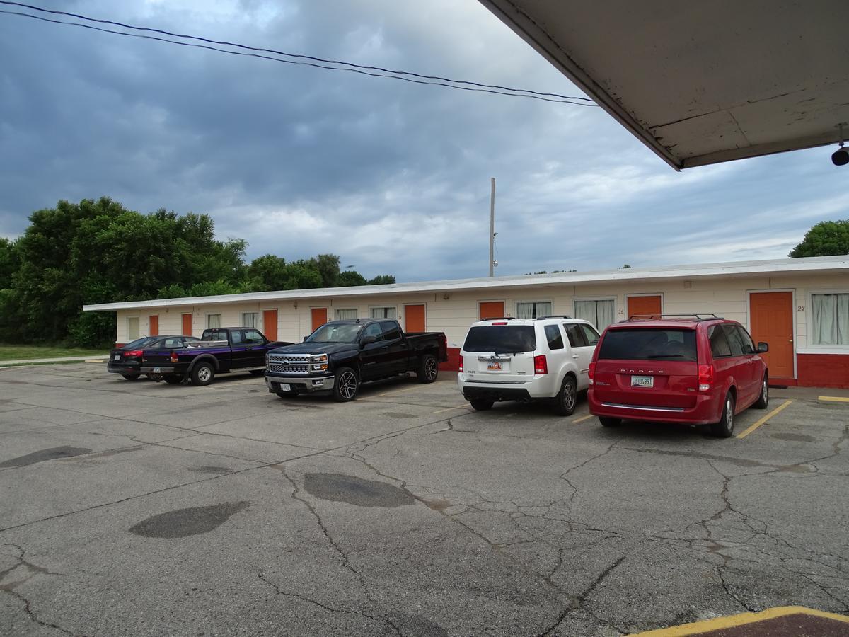 Rivers Inn Fort Madison Exterior foto